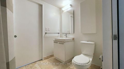 Photo 13 at 1703 - 12 York Street, Waterfront Communities C1, Toronto