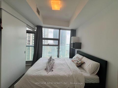 Photo 15 at 1703 - 12 York Street, Waterfront Communities C1, Toronto