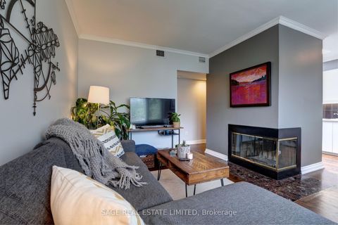 Photo 6 at 301 - 60 Kippendavie Avenue, The Beaches, Toronto