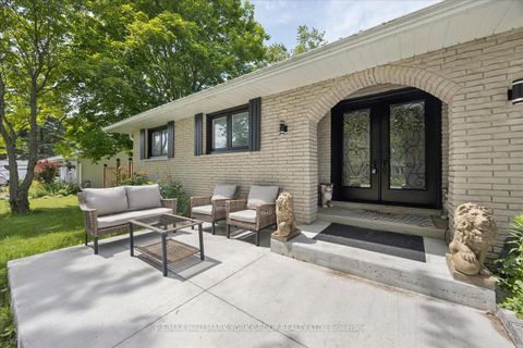 Photo 4 at 28 Main Street, Pefferlaw, Georgina
