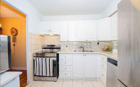Photo 7 at 2107 - 330 Dixon Road, The Westway, Toronto