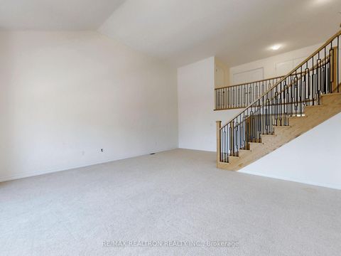 Photo 21 at 362 Danny Wheeler Boulevard, Keswick North, Georgina
