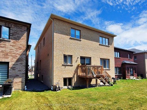 Photo 38 at 362 Danny Wheeler Boulevard, Keswick North, Georgina
