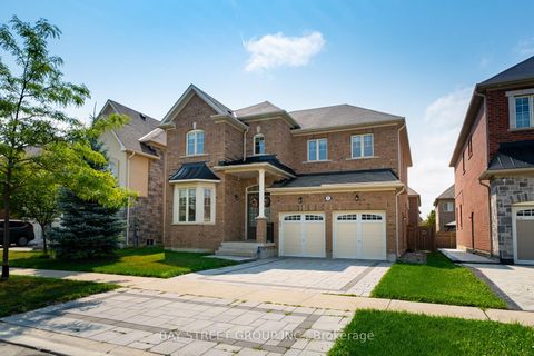 Photo 1 at 31 Woodgate Pines Drive, Kleinburg, Vaughan