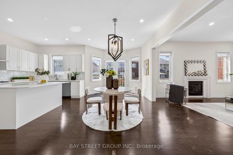 Photo 12 at 31 Woodgate Pines Drive, Kleinburg, Vaughan