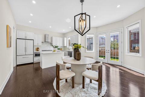 Photo 13 at 31 Woodgate Pines Drive, Kleinburg, Vaughan