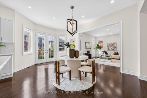 Photo 19 at 31 Woodgate Pines Drive, Kleinburg, Vaughan