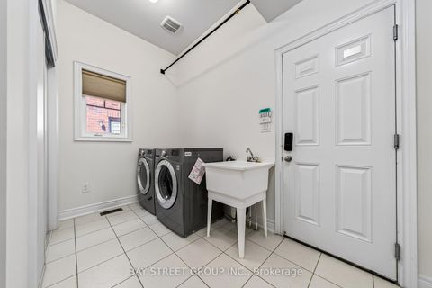 Photo 23 at 31 Woodgate Pines Drive, Kleinburg, Vaughan