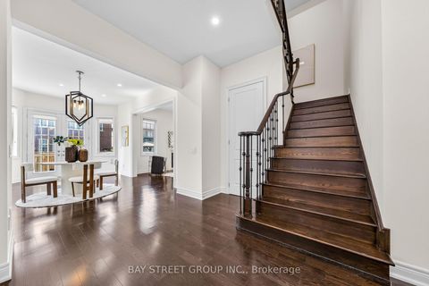 Photo 24 at 31 Woodgate Pines Drive, Kleinburg, Vaughan