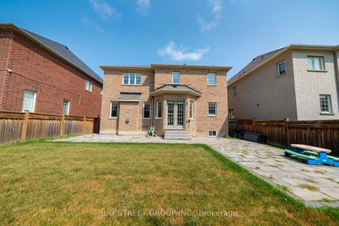 Photo 40 at 31 Woodgate Pines Drive, Kleinburg, Vaughan