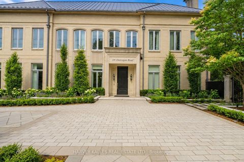 Photo 3 at 139 Dunvegan Road, Forest Hill South, Toronto