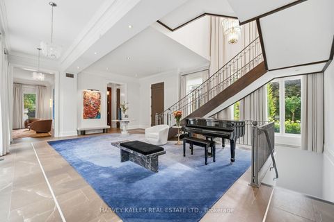 Photo 5 at 139 Dunvegan Road, Forest Hill South, Toronto