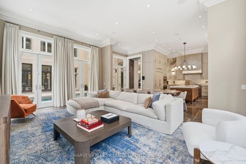 Photo 15 at 139 Dunvegan Road, Forest Hill South, Toronto
