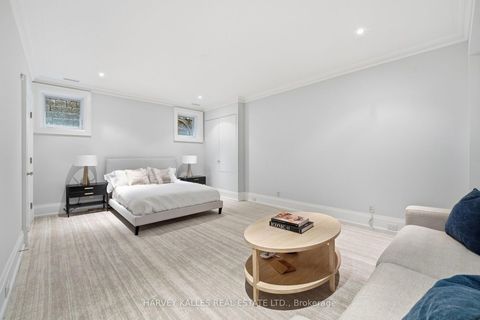 Photo 39 at 139 Dunvegan Road, Forest Hill South, Toronto