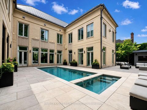 Photo 45 at 139 Dunvegan Road, Forest Hill South, Toronto