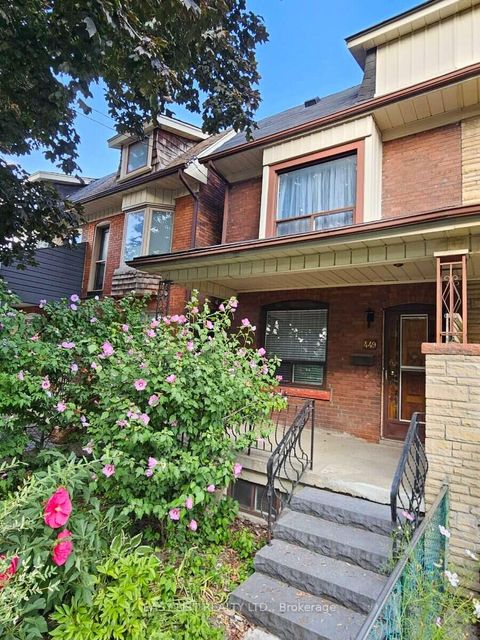 Photo 2 at 449 Pacific Avenue, Junction Area, Toronto