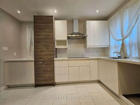 Photo 12 at 449 Pacific Avenue, Junction Area, Toronto