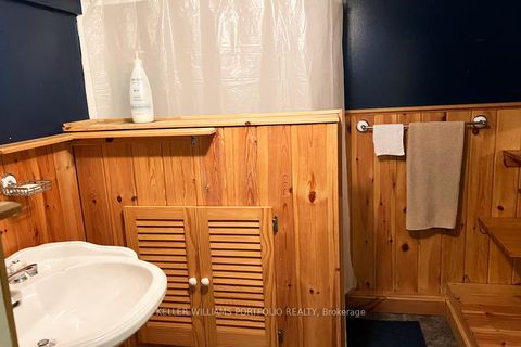 Photo 12 at 97 Livingstone Avenue, Belgravia, Toronto