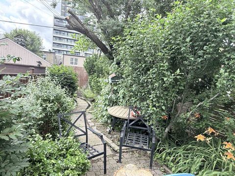 Photo 18 at 97 Livingstone Avenue, Belgravia, Toronto