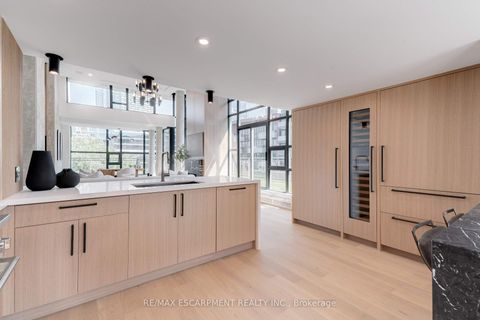 Photo 13 at PH1 - 20 Niagara Street, Waterfront Communities C1, Toronto