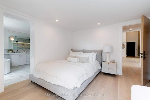 Photo 19 at PH1 - 20 Niagara Street, Waterfront Communities C1, Toronto