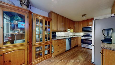 Photo 9 at 159 Patterson Street, Leslie Valley, Newmarket