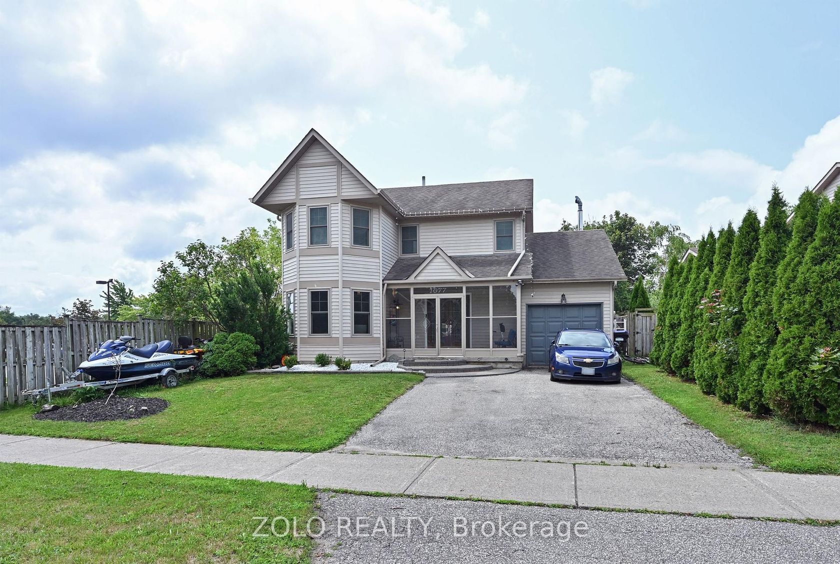 1077 Anna Maria Avenue, Alcona, Innisfil photo number 2