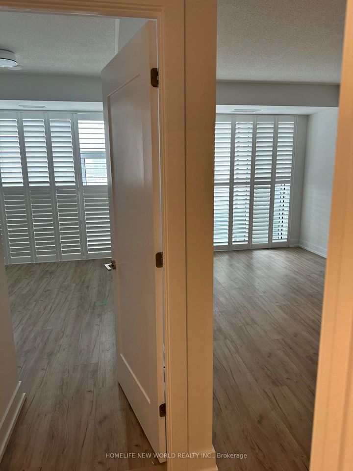 Photo 7 at 1230 - 25 Adra Grado Way, Bayview Village, Toronto