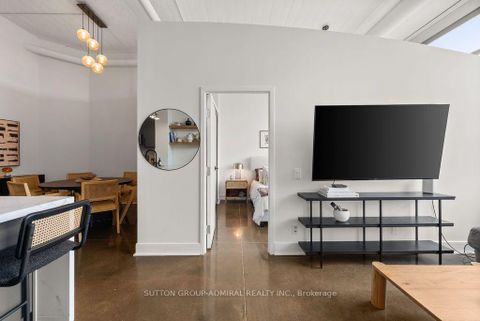 Photo 19 at 124 - 1001 Roselawn Avenue, Belgravia, Toronto