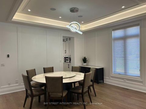 Photo 5 at 158 Elmwood Avenue, Harding, Richmond Hill