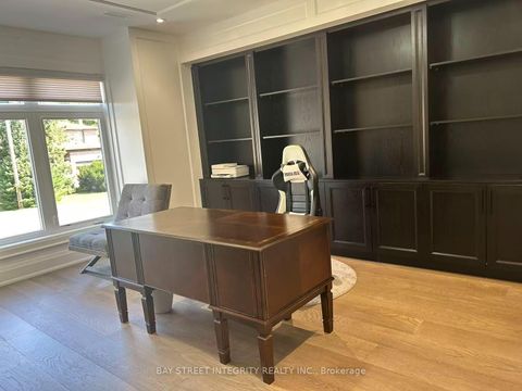 Photo 13 at 158 Elmwood Avenue, Harding, Richmond Hill
