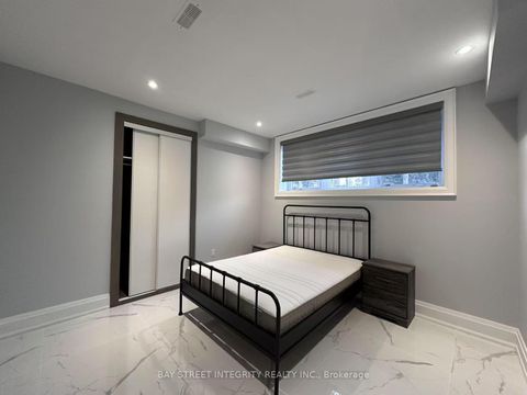 Photo 39 at 158 Elmwood Avenue, Harding, Richmond Hill
