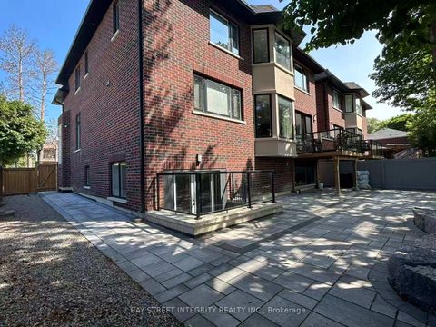 Photo 44 at 158 Elmwood Avenue, Harding, Richmond Hill
