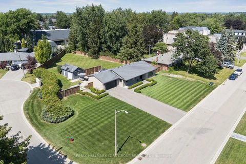 Photo 0 at 256 Banner Lane, King City, King