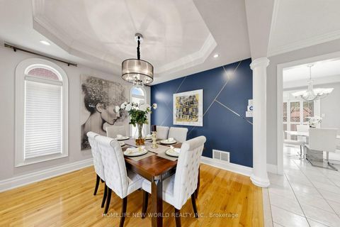 Photo 8 at 32 Casa Nova Drive, Vellore Village, Vaughan