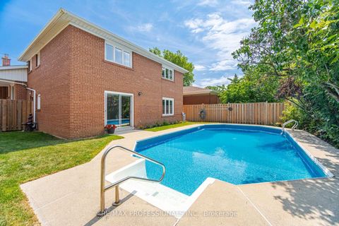 Photo 46 at 90 Peckham Avenue, Newtonbrook West, Toronto