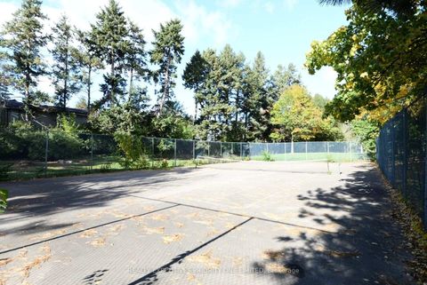 Photo 8 at 1802 - 10 Martha Eaton Way, Amesbury, Toronto