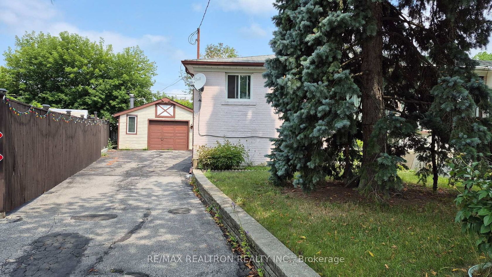314 Browndale Crescent, Crosby, Richmond Hill photo 5