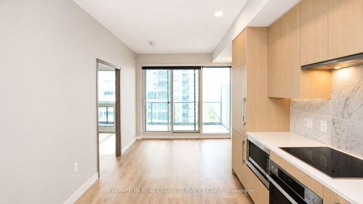 Photo 16 at 2115 - 85 McMahon Drive, Bayview Village, Toronto