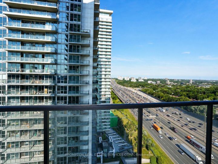 Photo 27 at 2115 - 85 McMahon Drive, Bayview Village, Toronto