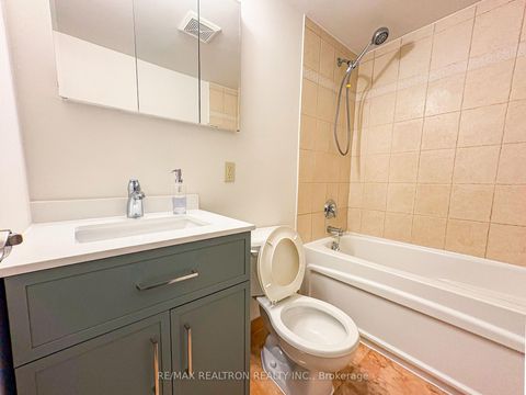 Photo 14 at 1608 - 5949 Yonge Street, Newtonbrook East, Toronto