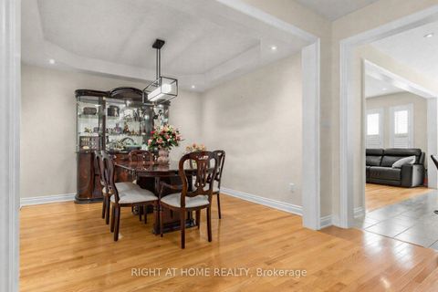 Photo 10 at 99 Richler Avenue, Kleinburg, Vaughan