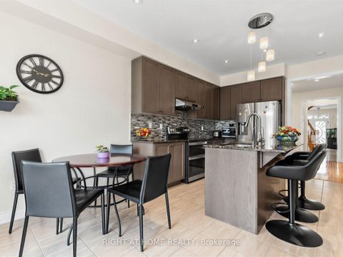 Photo 13 at 99 Richler Avenue, Kleinburg, Vaughan