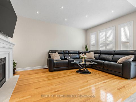 Photo 16 at 99 Richler Avenue, Kleinburg, Vaughan