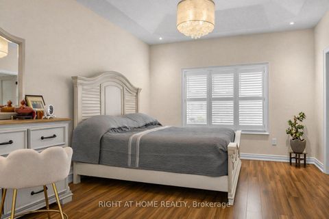 Photo 25 at 99 Richler Avenue, Kleinburg, Vaughan