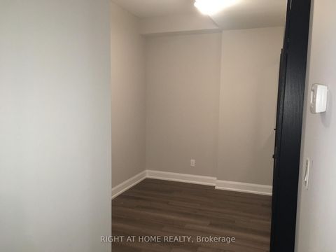 Photo 4 at 312 - 2910 Highway No, 7 Road W, Concord, Vaughan