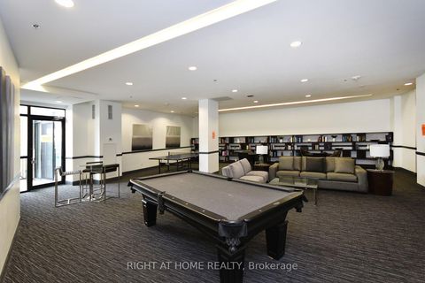 Photo 11 at 312 - 2910 Highway No, 7 Road W, Concord, Vaughan