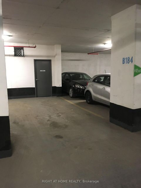 Photo 14 at 312 - 2910 Highway No, 7 Road W, Concord, Vaughan