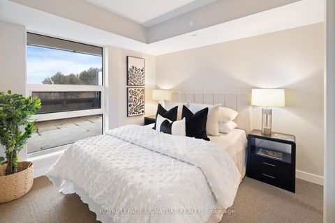 Photo 5 at 312 - 160 Flemington Road, Glen Park, Toronto