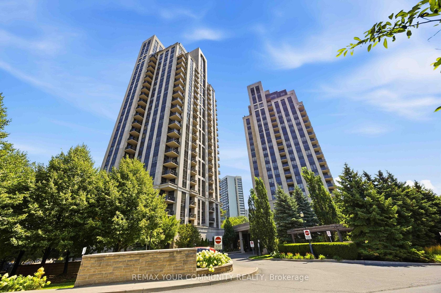 1807 - 133 Wynford Drive, Don Mills, Toronto photo number 2